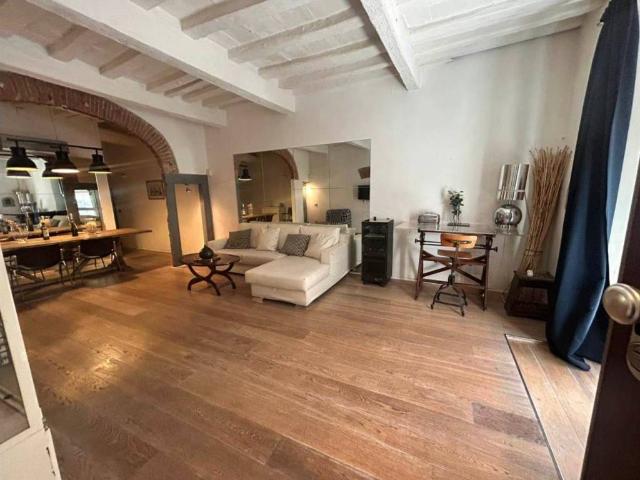 Appartamento in vendita a Firenze FI