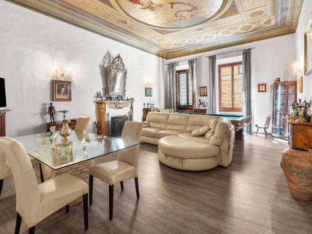 Appartamento in vendita a Firenze FI