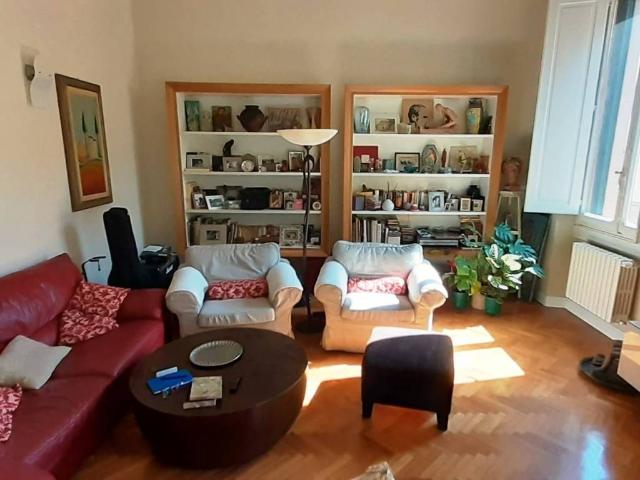 Appartamento in vendita a Firenze FI