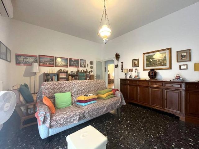 Appartamento in vendita a Firenze FI