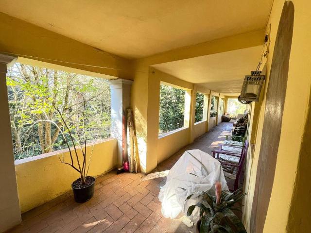 Appartamento in vendita a Firenze FI