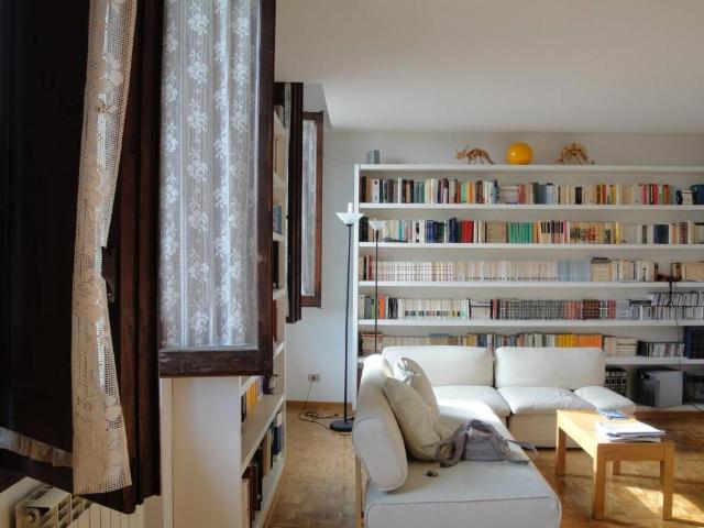 Appartamento in vendita a Firenze FI