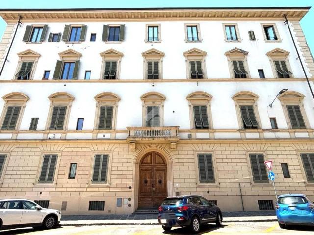 Appartamento in vendita a Firenze FI