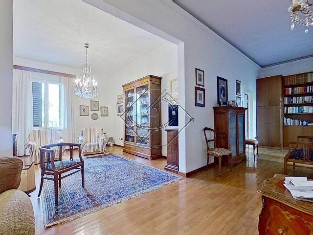 Appartamento in vendita a Firenze FI