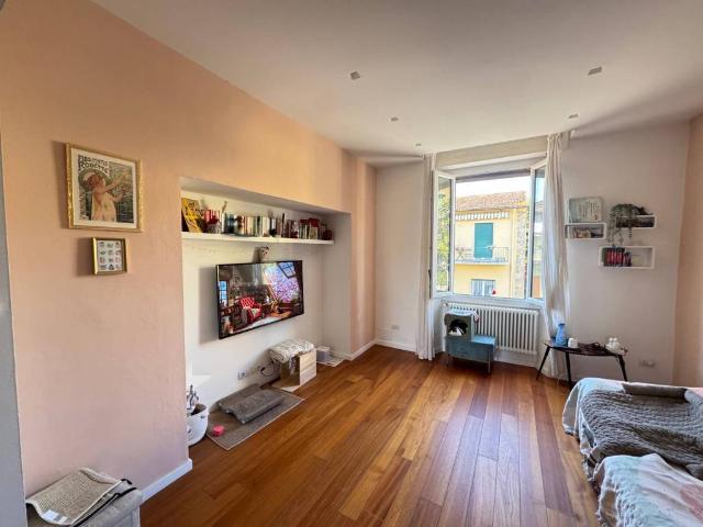 Appartamento in vendita a Firenze FI