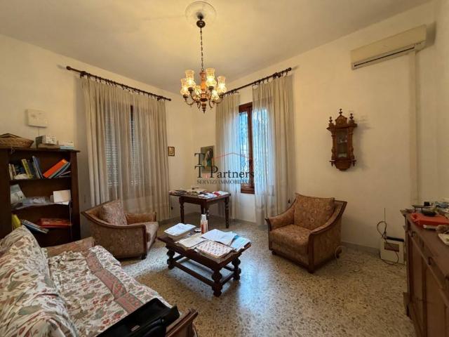 Appartamento in vendita a Firenze FI