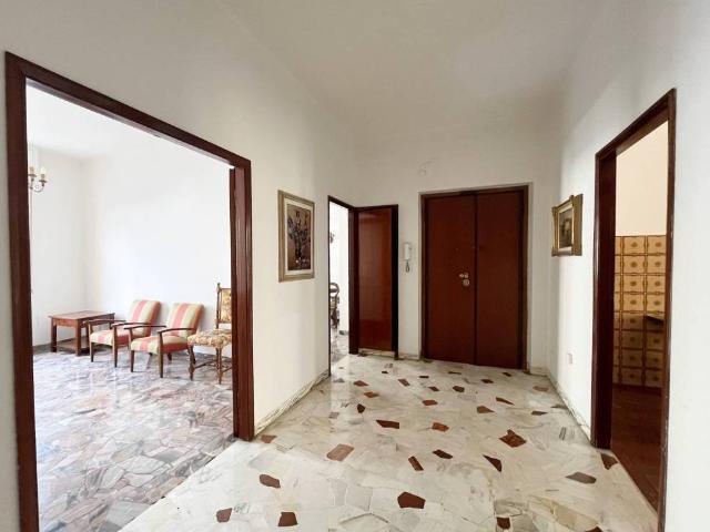 Appartamento in vendita a Firenze FI