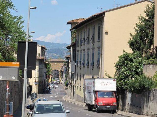 Appartamento in vendita a Firenze FI