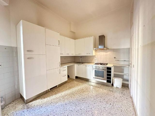 Appartamento in vendita a Firenze FI