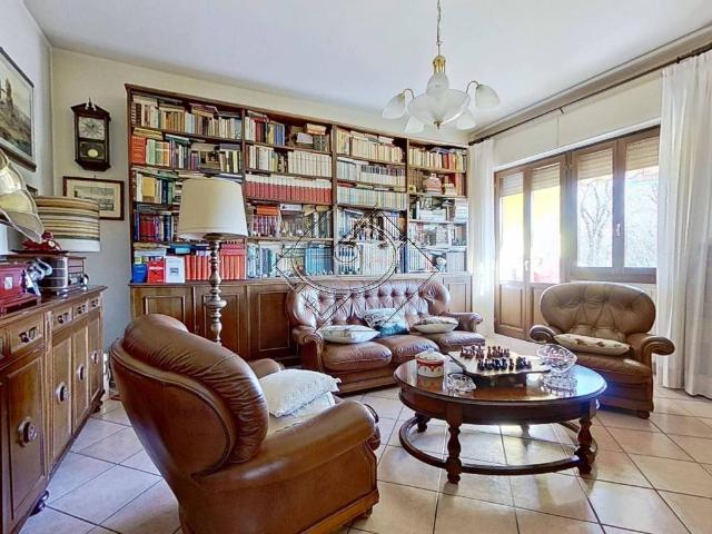 Appartamento in vendita a Firenze FI