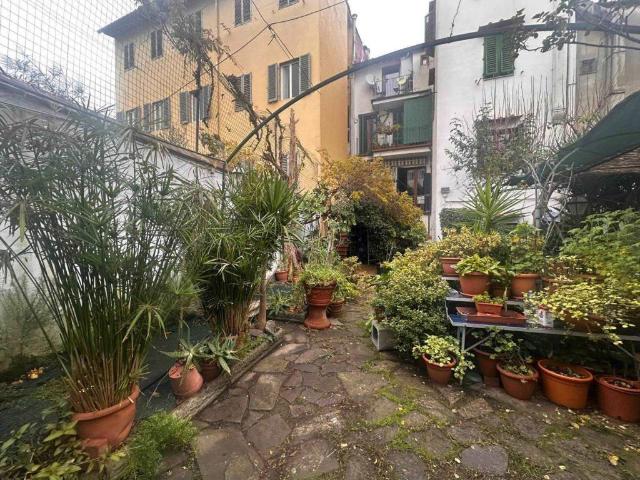 Appartamento in vendita a Firenze FI