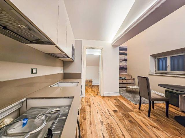 Appartamento in vendita a Firenze FI