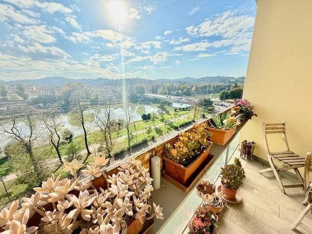 Appartamento in vendita a Firenze FI
