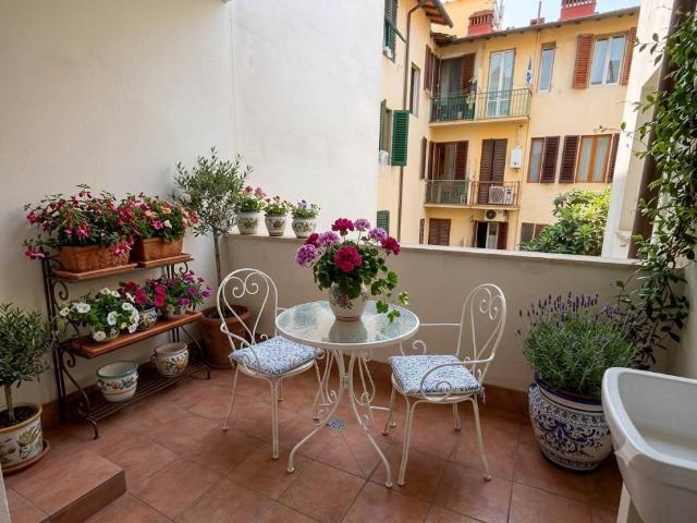 Appartamento in vendita a Firenze FI