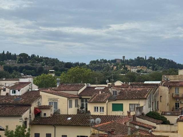 Appartamento in vendita a Firenze FI