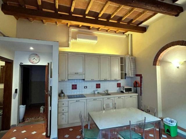 Appartamento in vendita a Firenze FI
