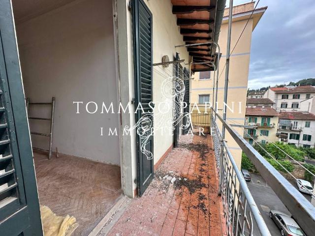 Appartamento in vendita a Firenze FI