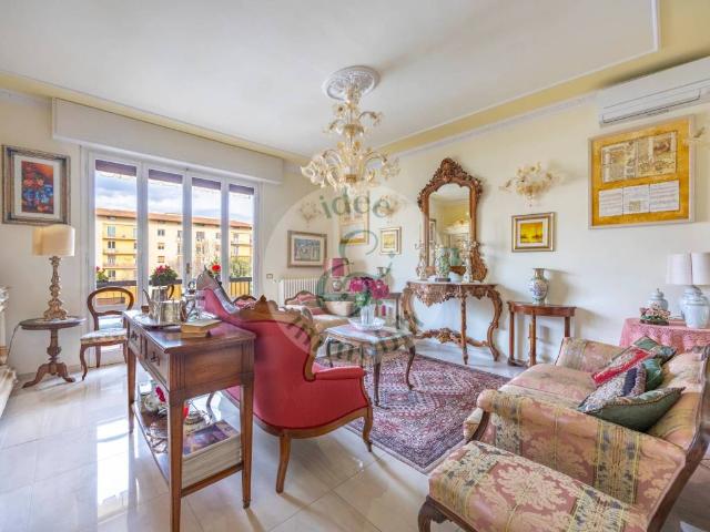 Appartamento in vendita a Firenze FI