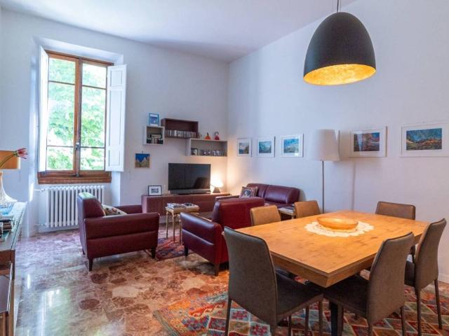 Appartamento in vendita a Firenze FI