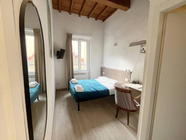 Appartamento in vendita a Firenze FI