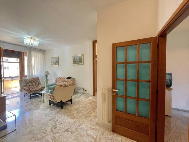 Appartamento in vendita a Firenze FI