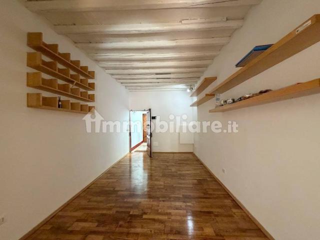 Appartamento in vendita a Firenze FI