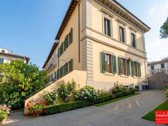Appartamento in vendita a Firenze FI