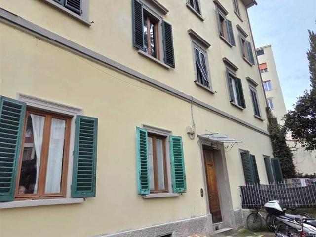 Appartamento in vendita a Firenze FI