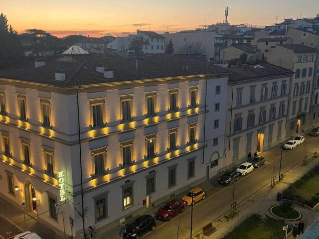 Appartamento in vendita a Firenze FI