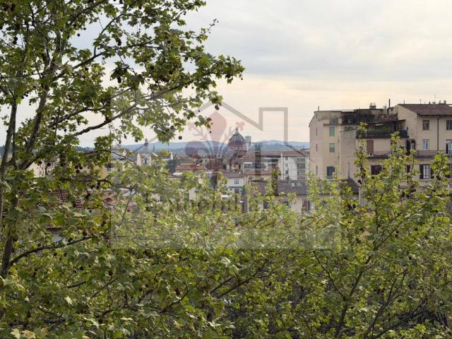 Appartamento in vendita a Firenze FI