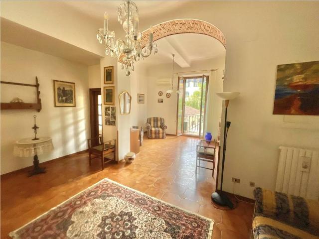 Appartamento in vendita a Firenze FI