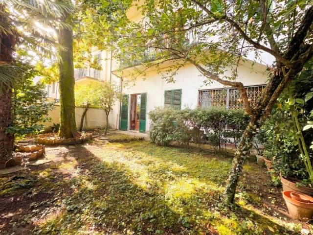 Appartamento in vendita a Firenze FI