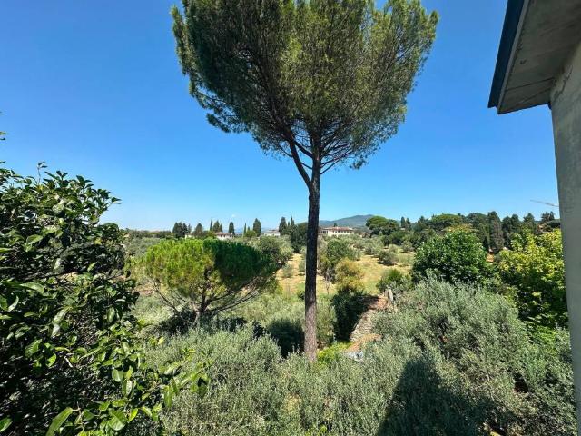 Appartamento in vendita a Firenze FI