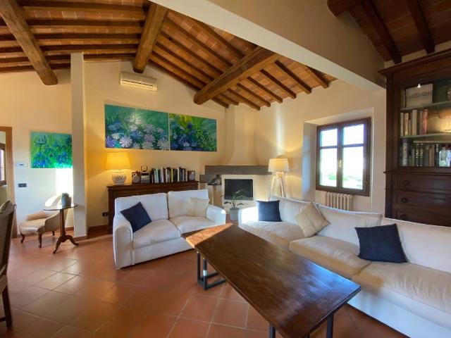 Appartamento in vendita a Firenze FI