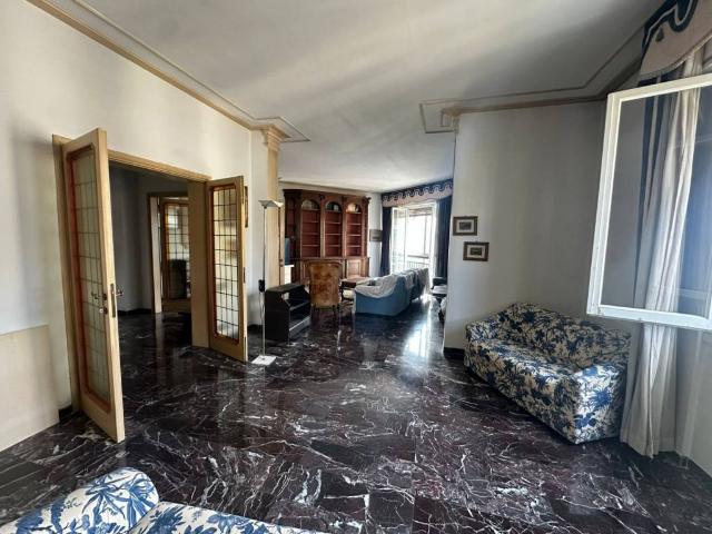 Appartamento in vendita a Firenze FI