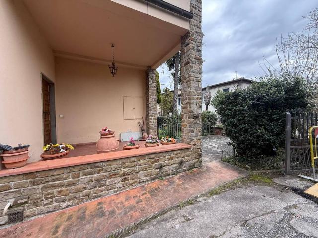 Appartamento in vendita a Firenze FI