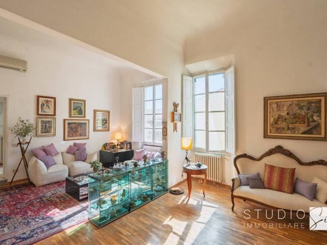 Appartamento in vendita a Firenze FI