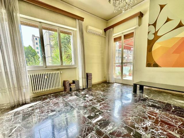 Appartamento in vendita a Firenze FI