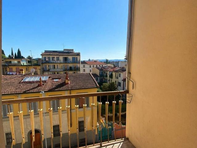 Appartamento in vendita a Firenze FI