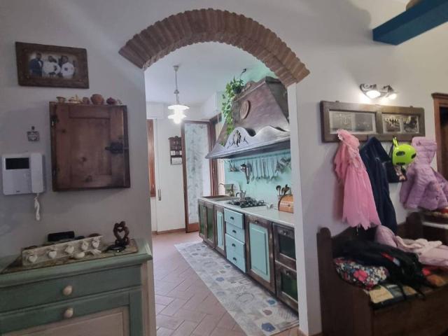 Appartamento in vendita a Firenze FI
