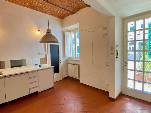 Appartamento in vendita a Firenze FI