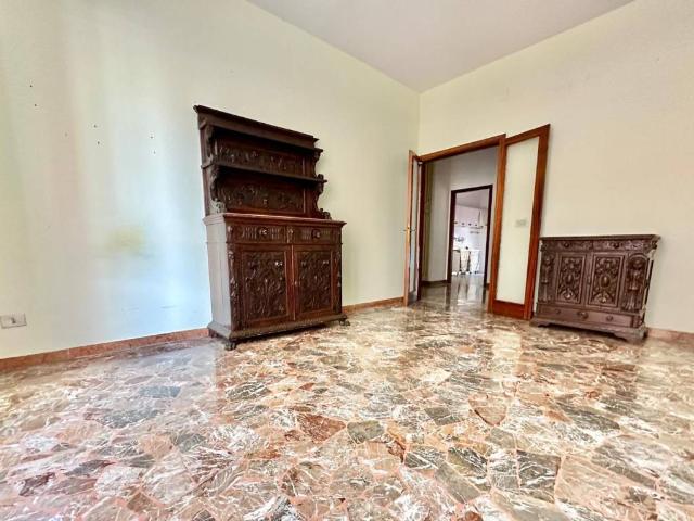Appartamento in vendita a Firenze FI