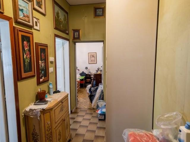 APPARTAMENTO in VENDITA a FIRENZE RIFREDI / DALMAZIA / CAREGGI di 4 vani