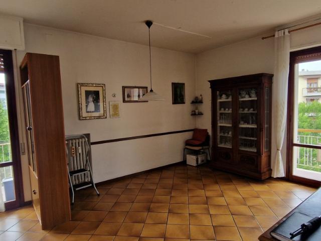 APPARTAMENTO in VENDITA a FIRENZE ISOLOTTO / TALENTI di 5 vani