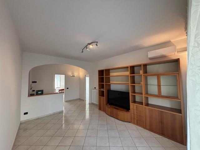 APPARTAMENTO in VENDITA a FIRENZE LEGNAIA / SOFFIANO di 4 vani