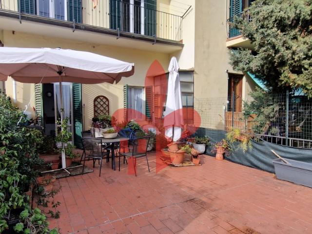 APPARTAMENTO in VENDITA a FIRENZE PORTA A PRATO / SAN IACOPINO / STATUTO / FORTEZZA di 7 vani