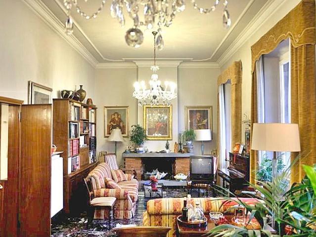 APPARTAMENTO in VENDITA a FIRENZE PORTA A PRATO / SAN IACOPINO / STATUTO / FORTEZZA di 8 vani