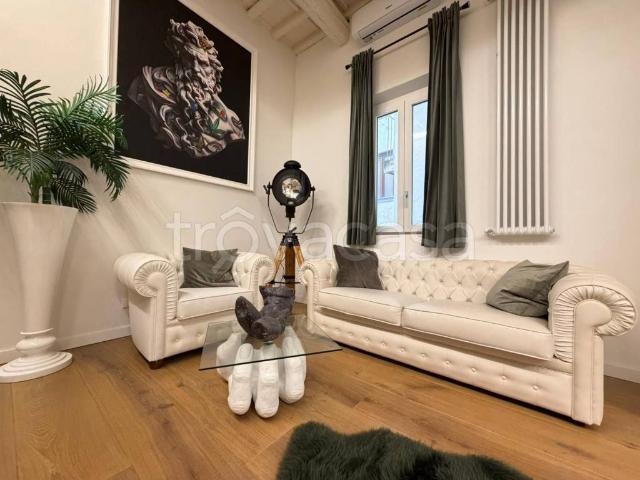 Appartamento in vendita a Firenze piazza di San Felice, Ponte Vecchio Pitti