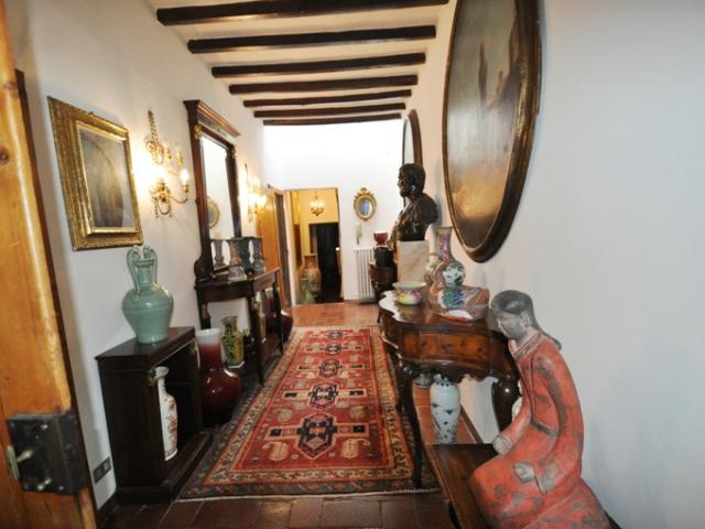 APPARTAMENTO in VENDITA a FIRENZE RIFREDI / DALMAZIA / CAREGGI di 6 vani