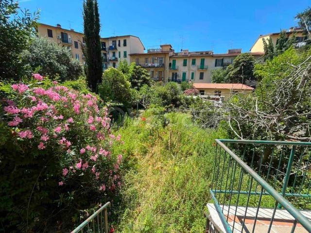 Appartamento in vendita a Firenze via Milanesi, Leopoldo Vittorio Emanuele Statuto